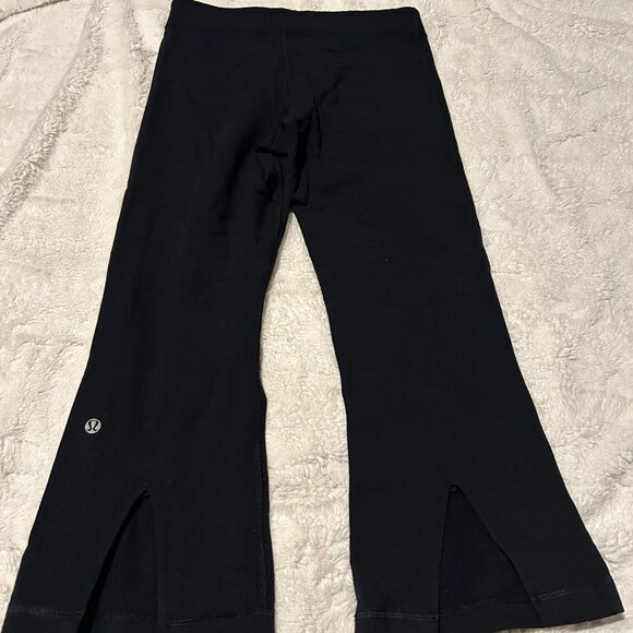 Lululemon Tadasana Slit Crop Leggings size 6 21" inseam - Picture 1 of 2